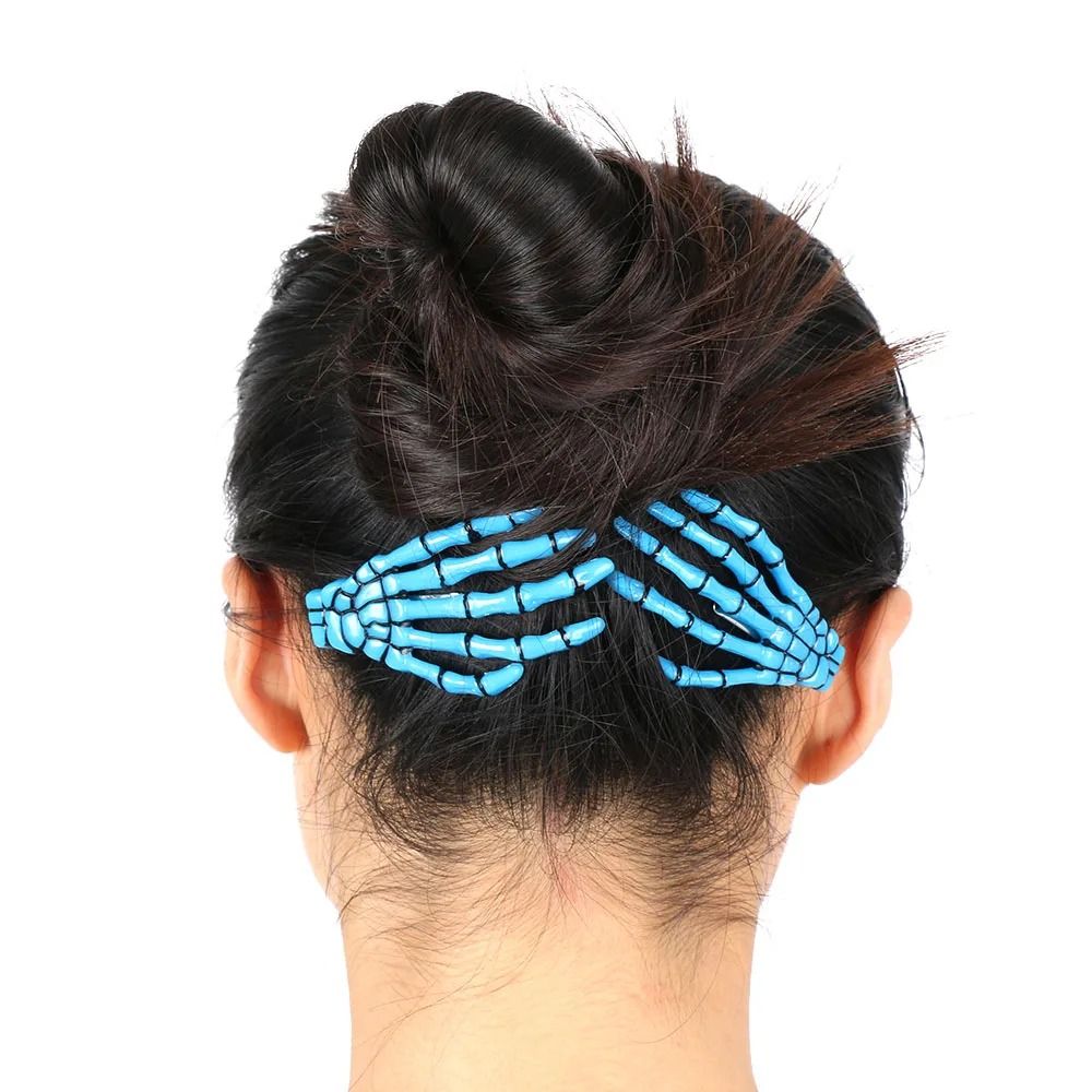 Skull Hand Bone Hairpin Set – 2-Piece Ghost Skeleton Gripper Hair Clips