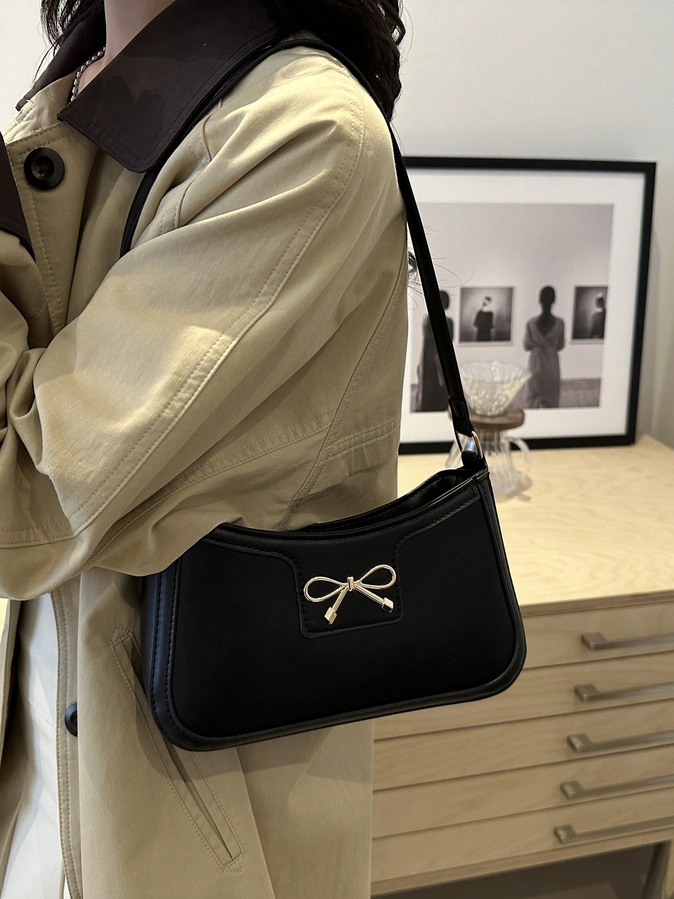 Korean Fashion Women Handbag, Autumn/Winter Crossbody Bag, Commuting Shoulder Under-Arm Bag with Bow Decoration