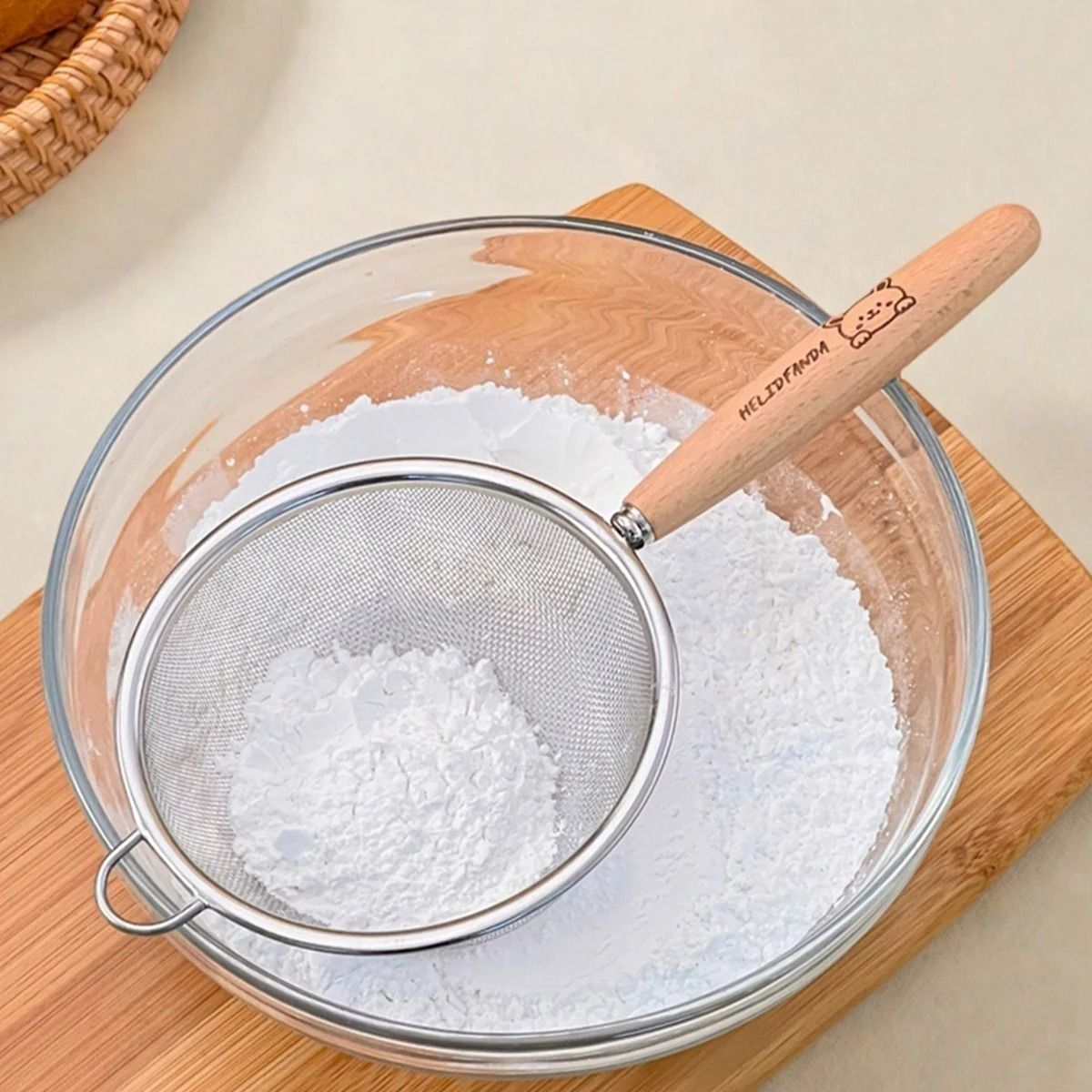 Fine Mesh Stainless Steel Strainer Flour Sieve and Oil Skimmer Spoon