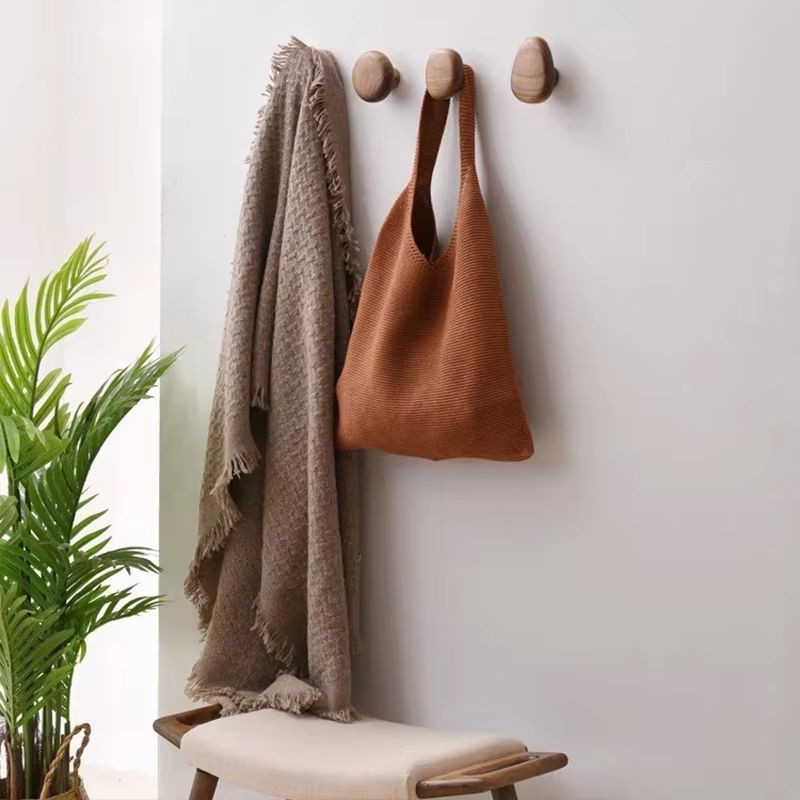 Natural Wooden Wall Coat Hooks Minimalist Peg Rack for Entryway, Bags & Towels