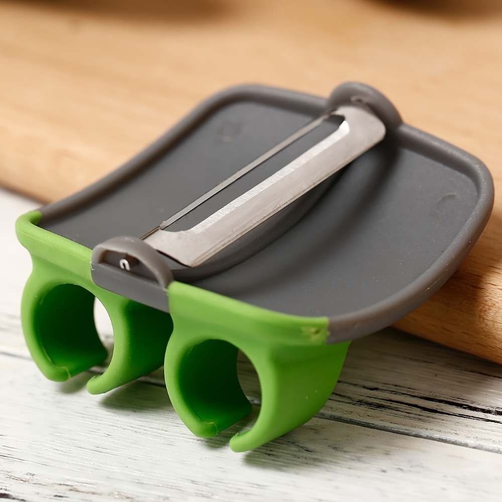 Ergonomic Vegetable Peeler with Non Slip Grip and Stainless Steel Blade