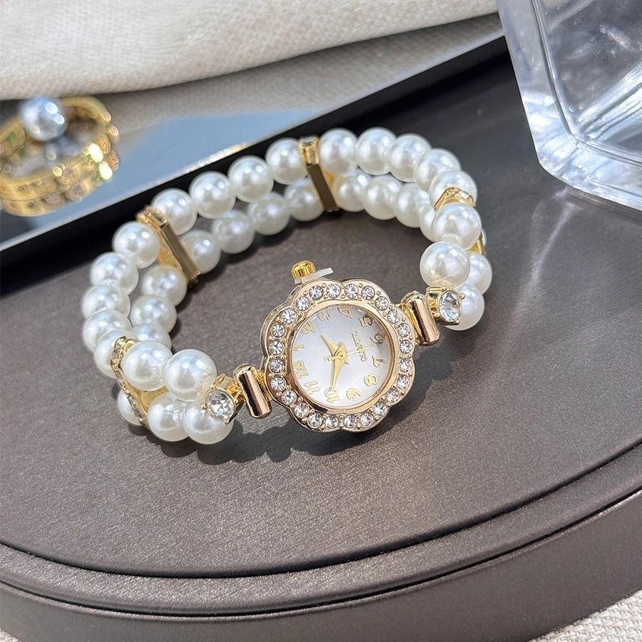 Vintage Pearl & Diamond-Encrusted Elastic Bracelet Watch – Luxury Quartz Wristwatch with Convenient Stretch Band for Lad