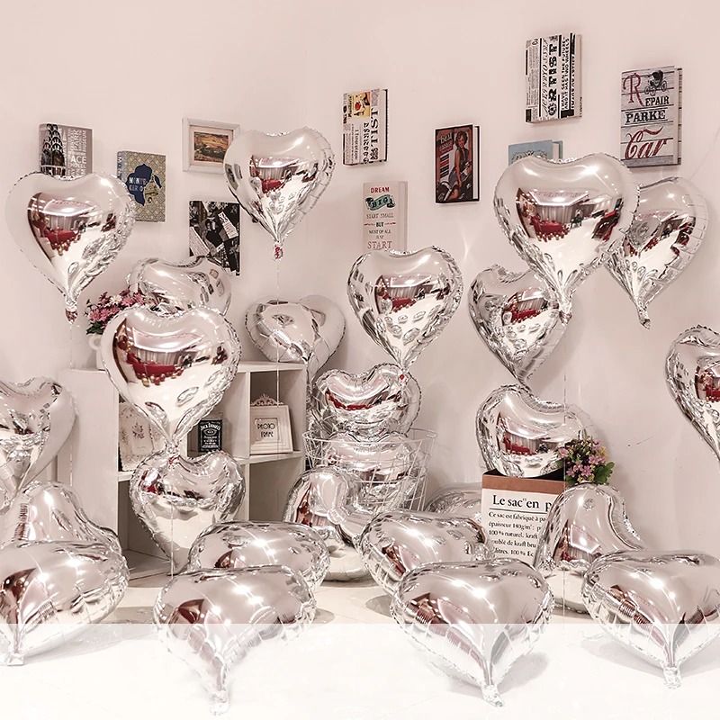 18-Inch Heart Foil Balloons – 10 Pcs Romantic Atmosphere Set