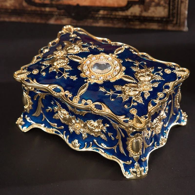European Retro Inlaid Diamond Jewelry Box
