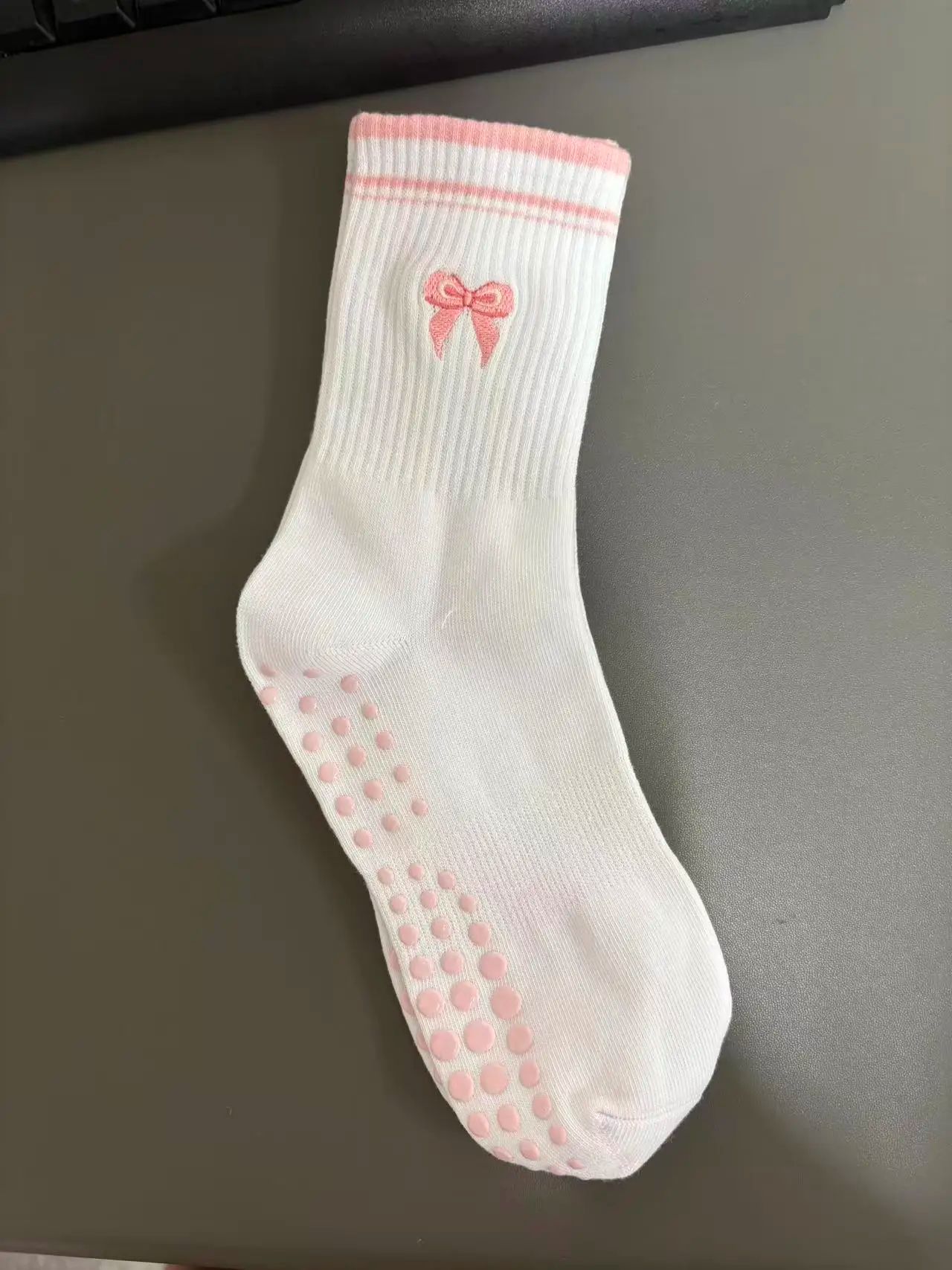 Womens Knitted Embroidered Non-Slip Yoga Socks EU 36–43 – Silicone Grip Pilates & Fitness Mid-Calf Socks