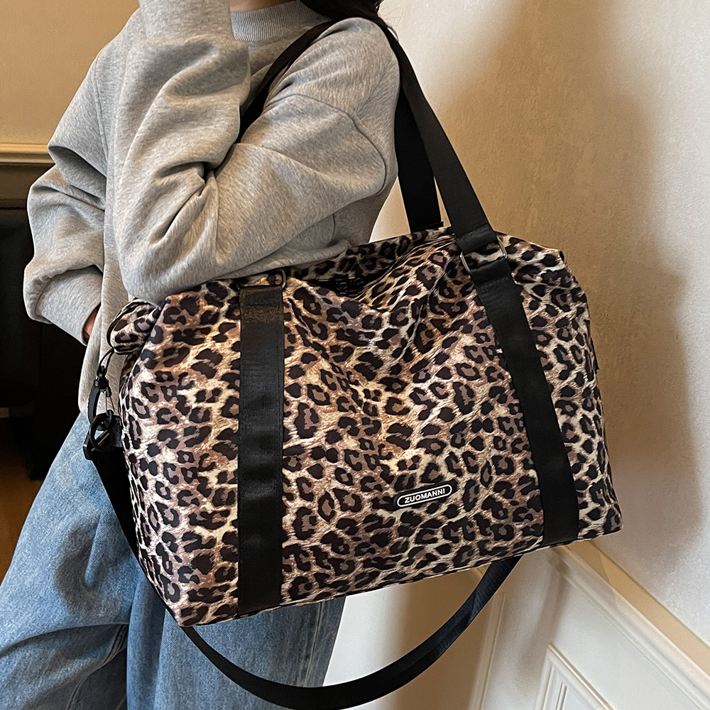 Leopard Print Travel Duffel Bag Large Capacity Gym Tote Weekend Luggage