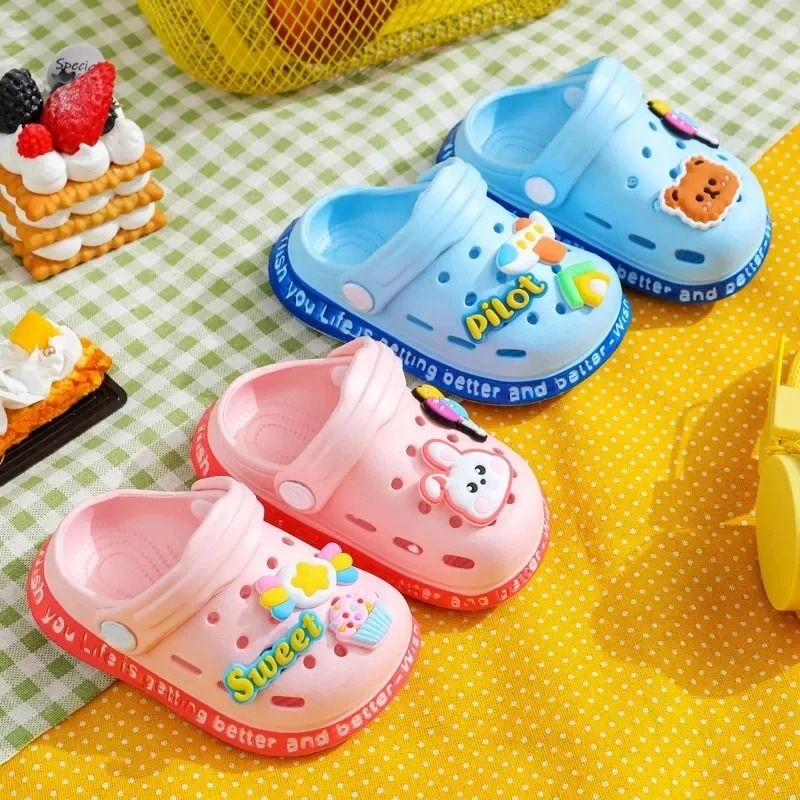 Summer Children Garden Slippers Boys and Girls Beach Sandal Lightweight Breathable Cute Cartoon Slip Baby Slippers