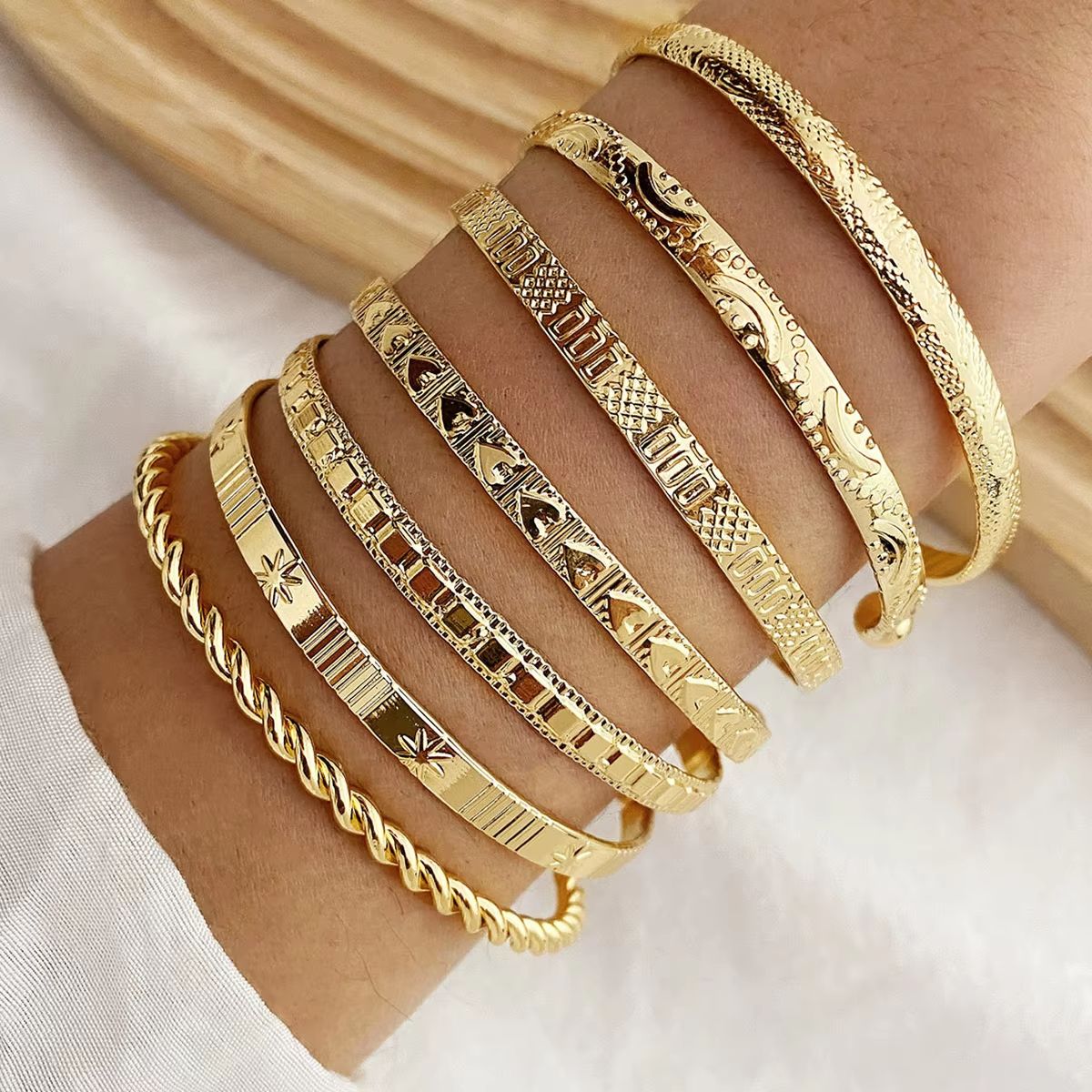 Punk Gold Bracelets Set for Women 7 Piece Goth Streetwear Bangles