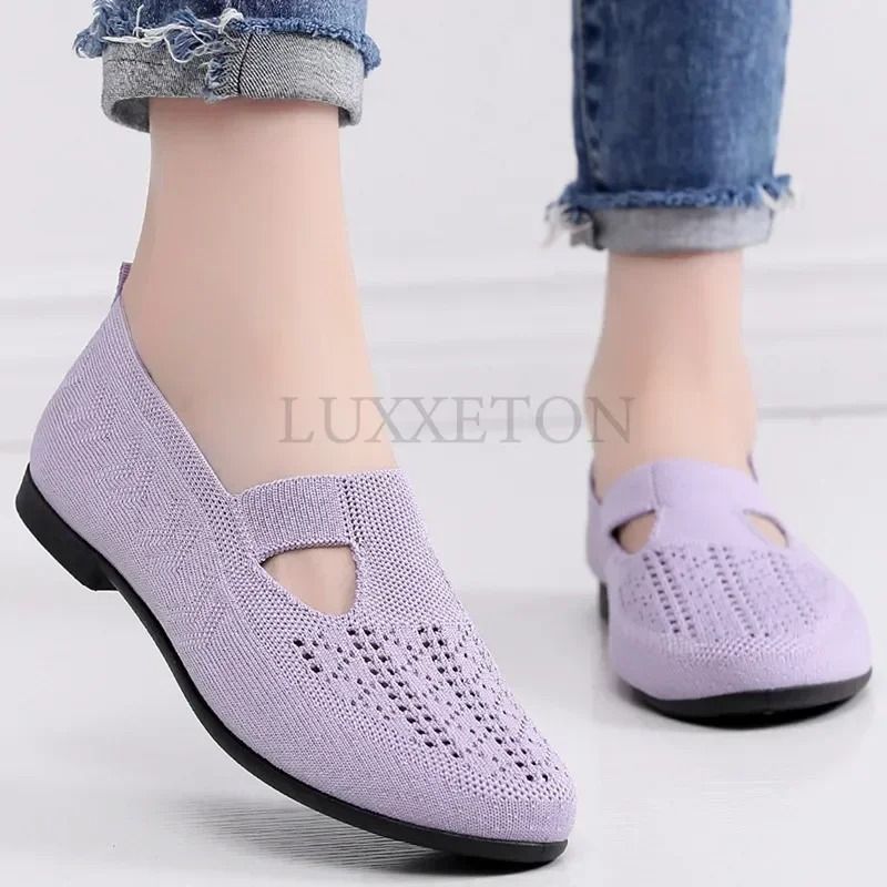 Summer Mesh Slip On Mother Shoes for Women Lightweight Breathable Non Slip Casual Sports Sneakers