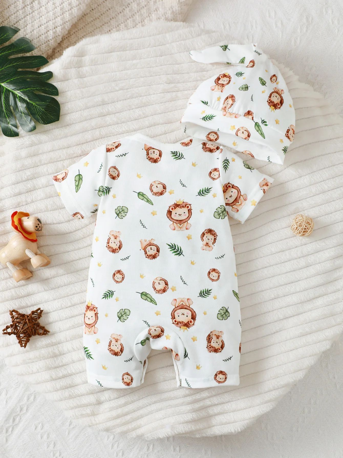 Baby Boy Outfit Set Cartoon Lion Hoodie Shorts & Hat – Soft Newborn Summer Outfit