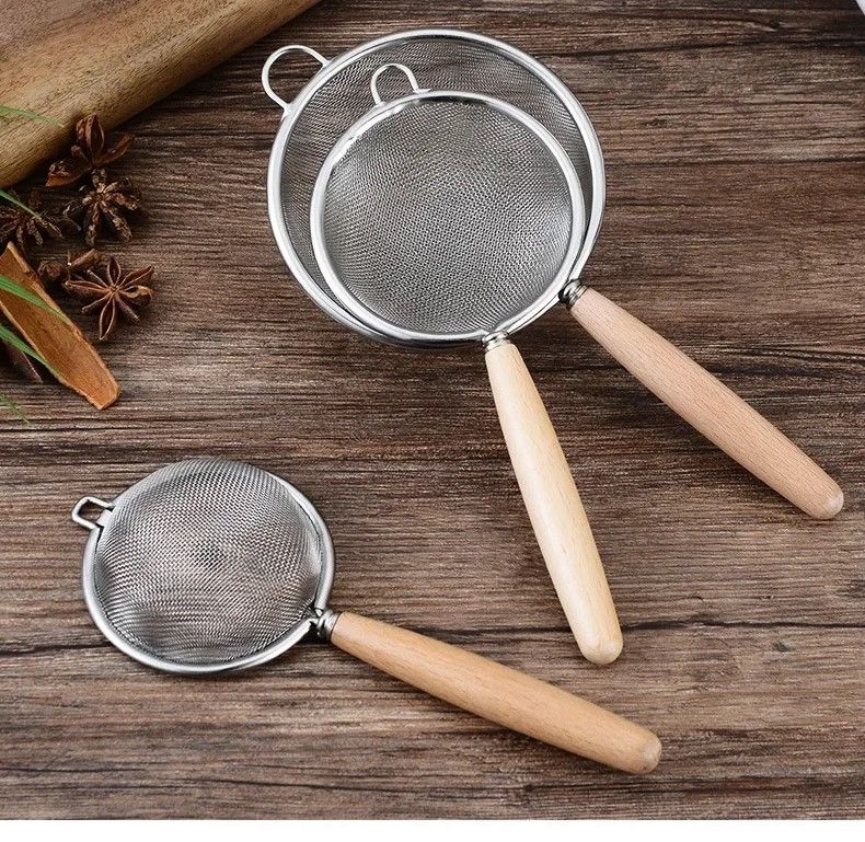 Premium 304 Stainless Steel Mesh Filter Spoon with Wooden Handle – Multi-Use Kitchen & Frying Oil Skimming Sifter