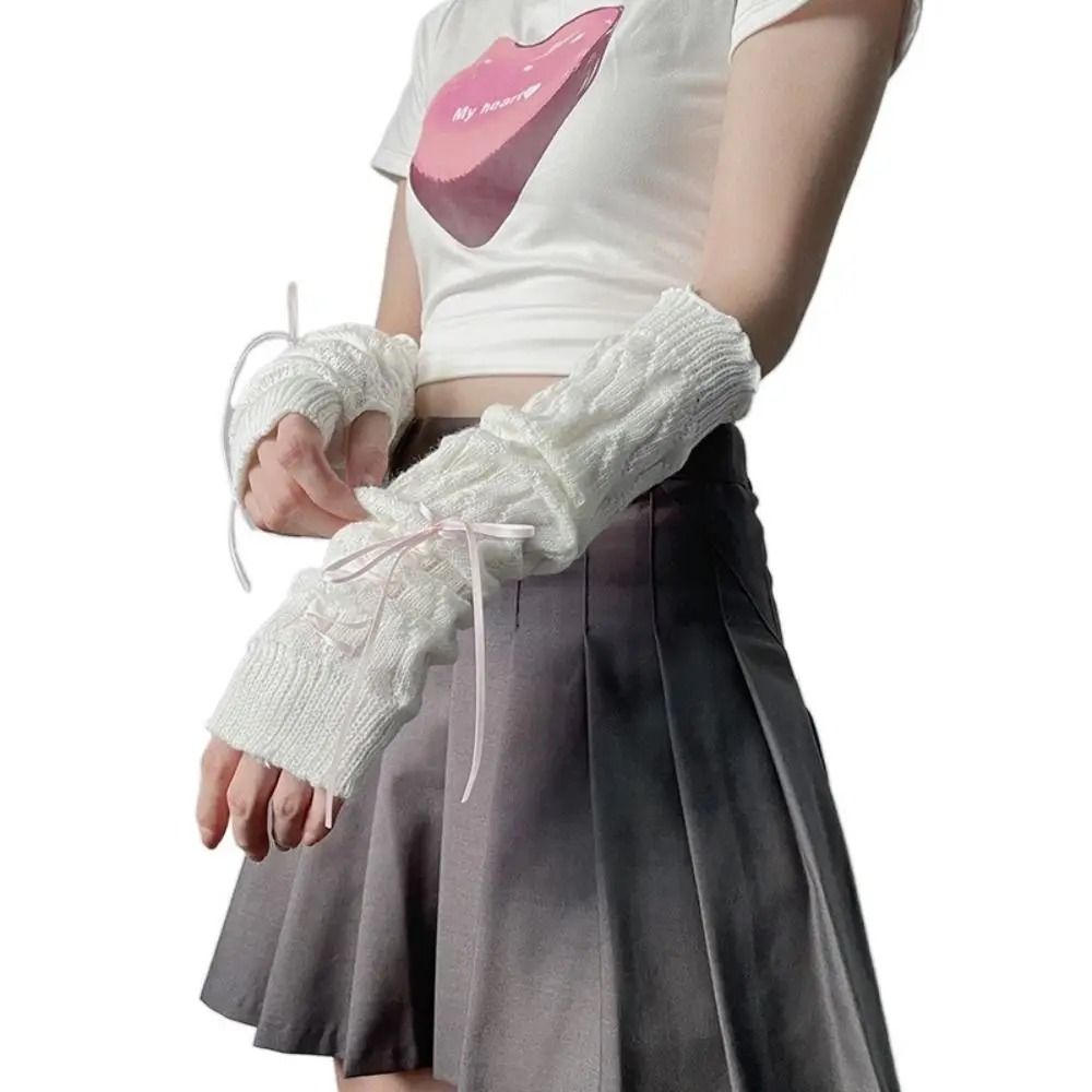 Elegant Lace-Trimmed Knitted Arm Warmers - Lolita & Harajuku Style