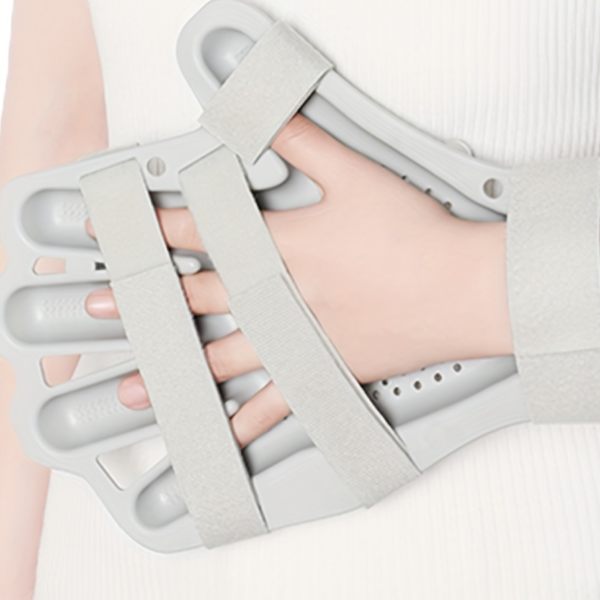 Fingerboard Hand Splint with Strap, Adjustable Gloves Supports, Protection & Finger Correction for Men & Women