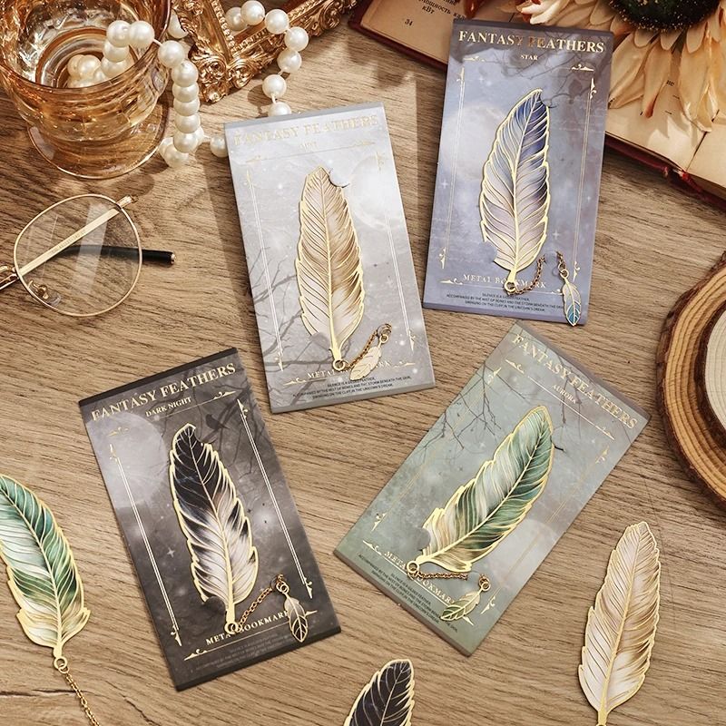 Vintage Feather Bronzing Metal Bookmark | Elegant Pendant Gift for Book Lovers