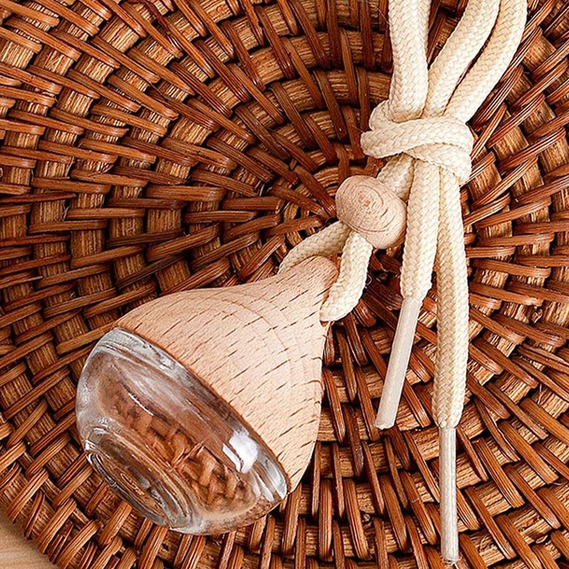 Aura-Drive Refillable Car Pendant – 6ml Glass & Wood Essential Oil Diffuser