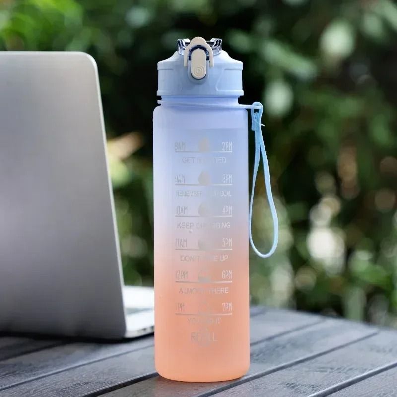 Large Capacity Sports Water Bottle 900ml Gradient Gym Fitness Drinking Bottle