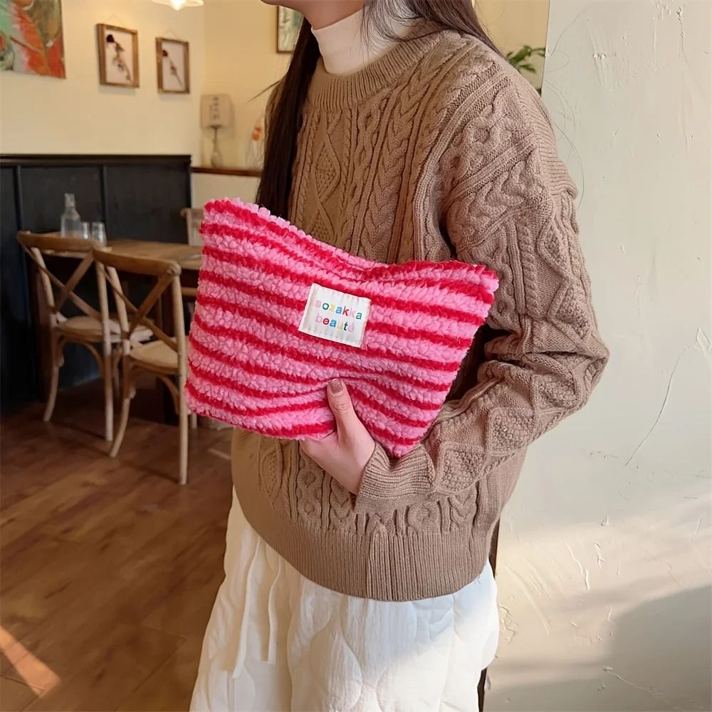 Plush Fur Large Capacity Makeup Bag