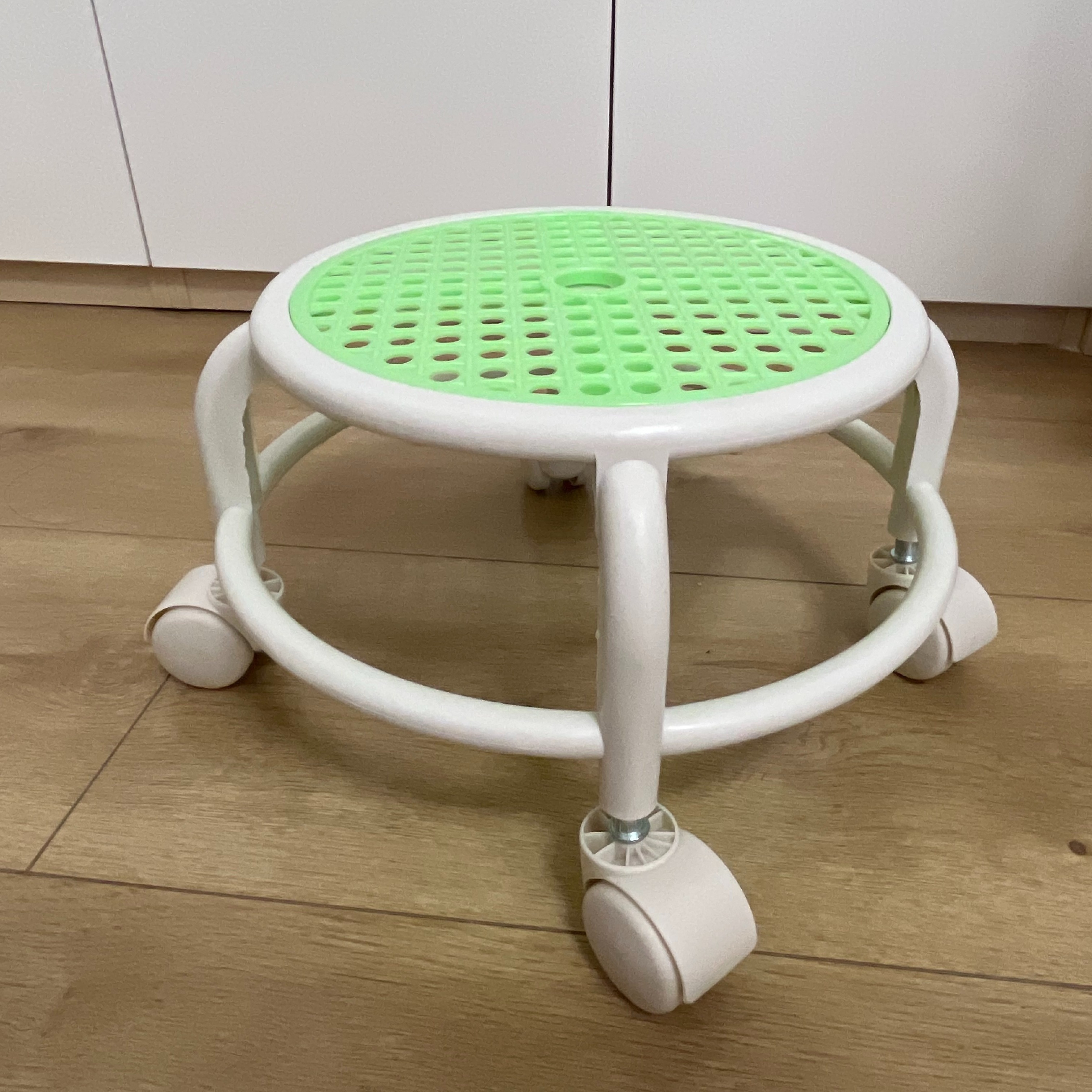 Rotating Circular Rolling Stool for Household Furniture, Silent Stool with Wheels