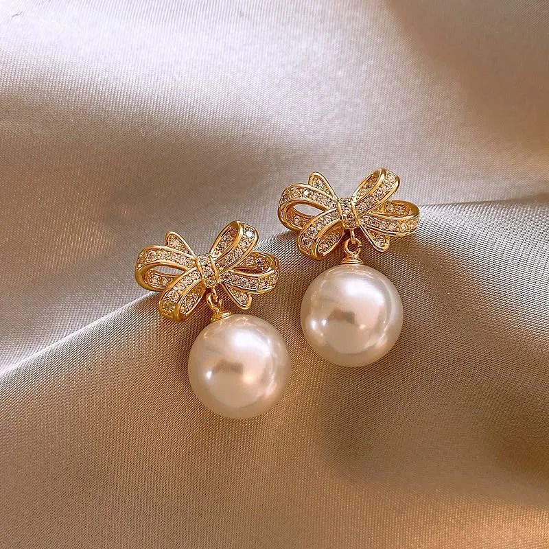 Elegant Crystal Leaf Drop Earrings
