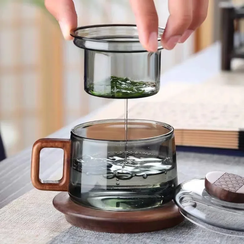 High Borosilicate Glass Teacup, Glass Tea Cup with Filter and Wooden Handle, Home Office Tea Separation Mug, Kung Fu Tea