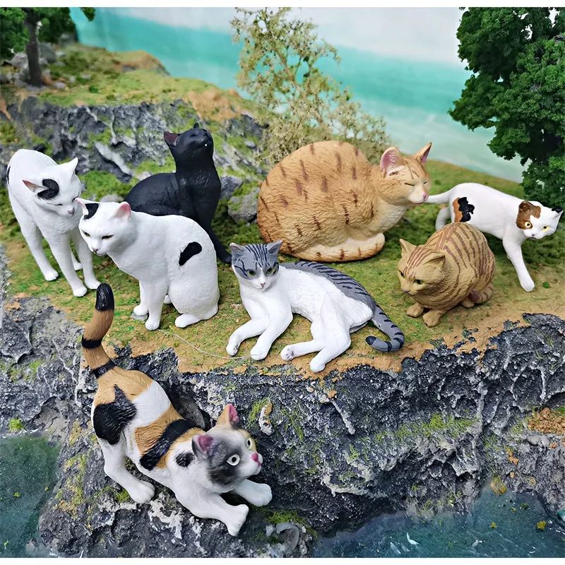 Lifelike Orange Cat Figurine – Realistic Mini Cat Ornament for Desk Decor