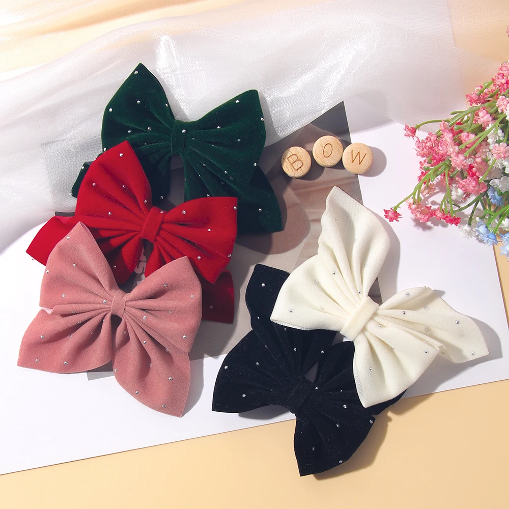 Girls Cute Velvet Bow Hair Clip with Diamond Embellishments – Safe Alloy Hair Accessory for Kids Gift
