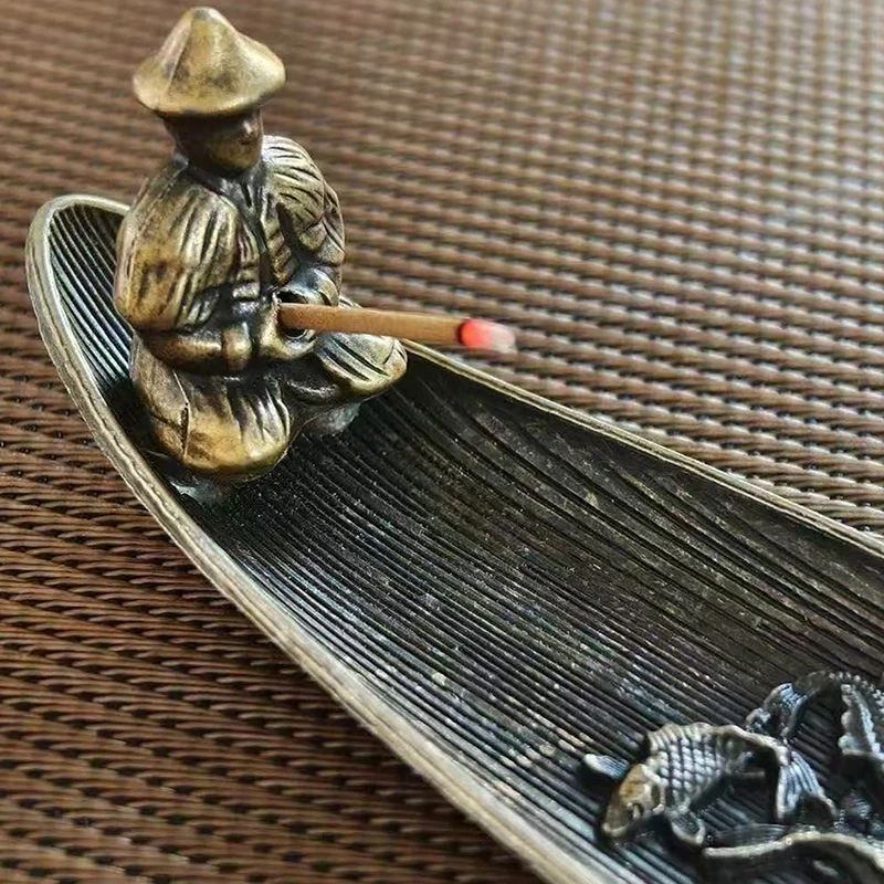 Boat-Shaped Creative Incense Burner with Fishing Old Man Design