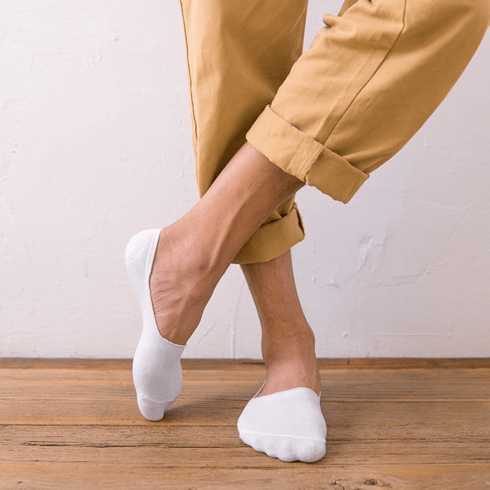 Snug Fit Sweat-Free Anti-Slip No Show Socks