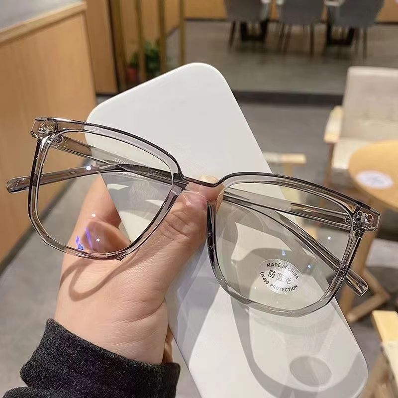 Retro Anti Blue Light Glasses For Women With Flat Light Frame