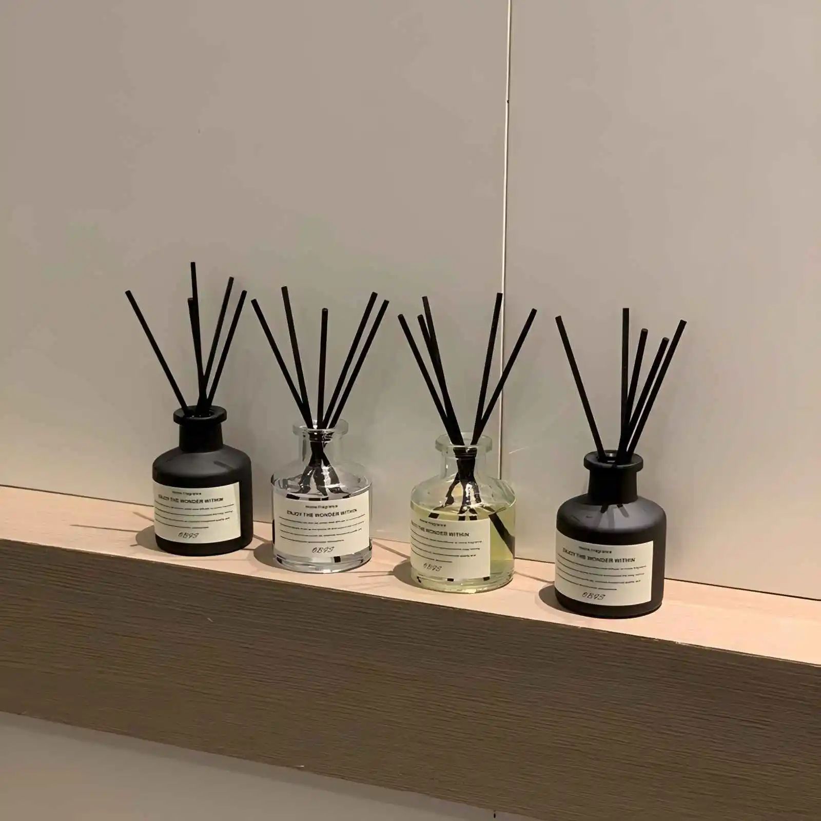 1.69 fl oz Freesia Jasmine Reed Diffuser Set – Flameless Home Fragrance Oil with Rattan Sticks
