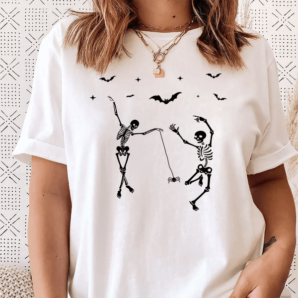 Dancing Skeleton Halloween Shirt – Funny Spooky Skeleton Graphic Tee Easy Costume Top