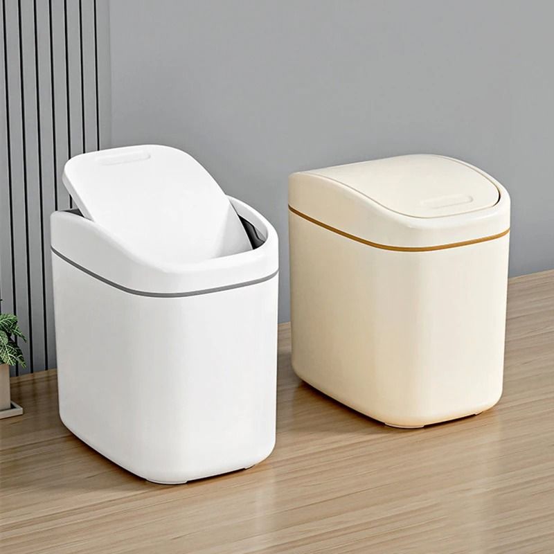 Compact Desktop Trash Can With Shake Cover
