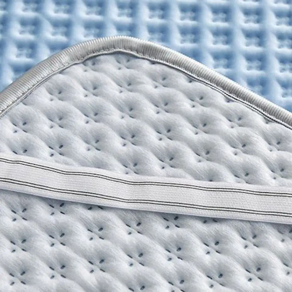 Cooling Ice Silk Sleeping Pad for Summer Comfort