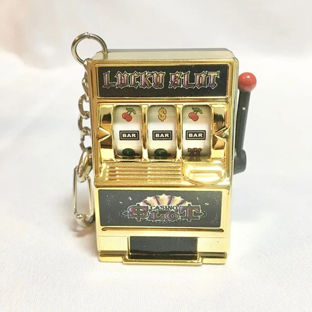 Simple Fashion Trend Slot Machine Keychain, Creative Fruit Machine Toy & Personalized Car Pendant Gift