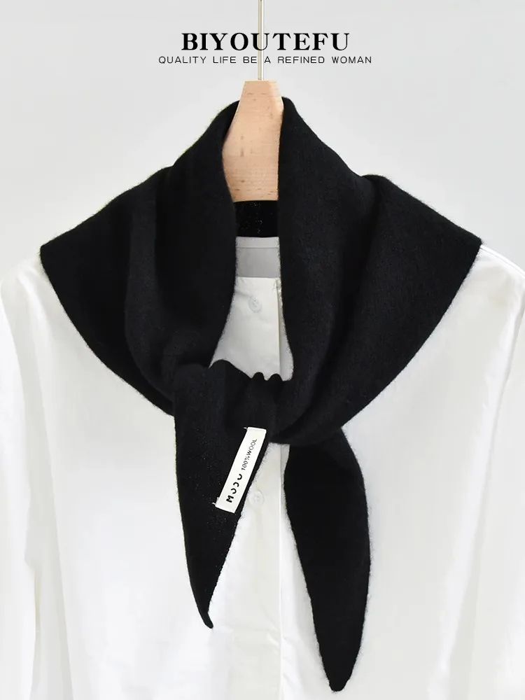 Australian Wool Knitted Triangle Scarf – Women's Warm Autumn Winter Neck Shawl