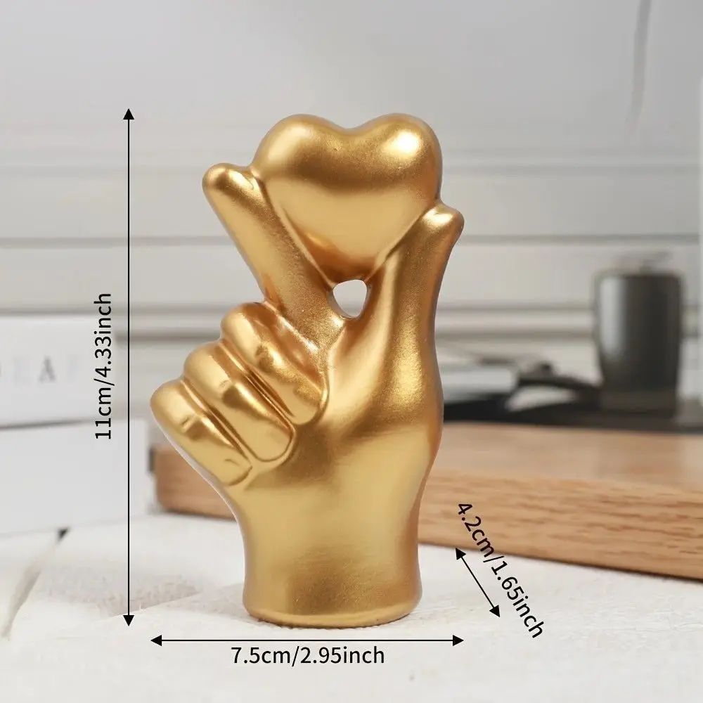 Resin Love Gesture Ornament Romantic Desktop Decor