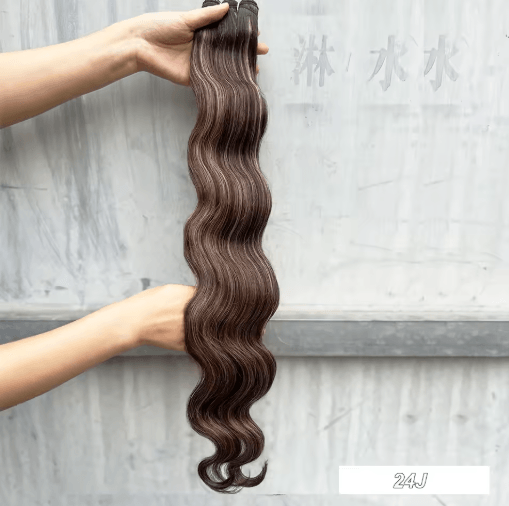 Magicae 30 Inch Ombre Body Wave Synthetic Hair Extension Bundle 200g