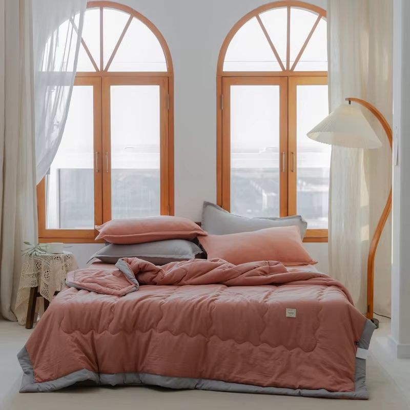 2025 Japanese Polyester Cotton Quilted Summer Quilt – Lightweight & Skin-Friendly