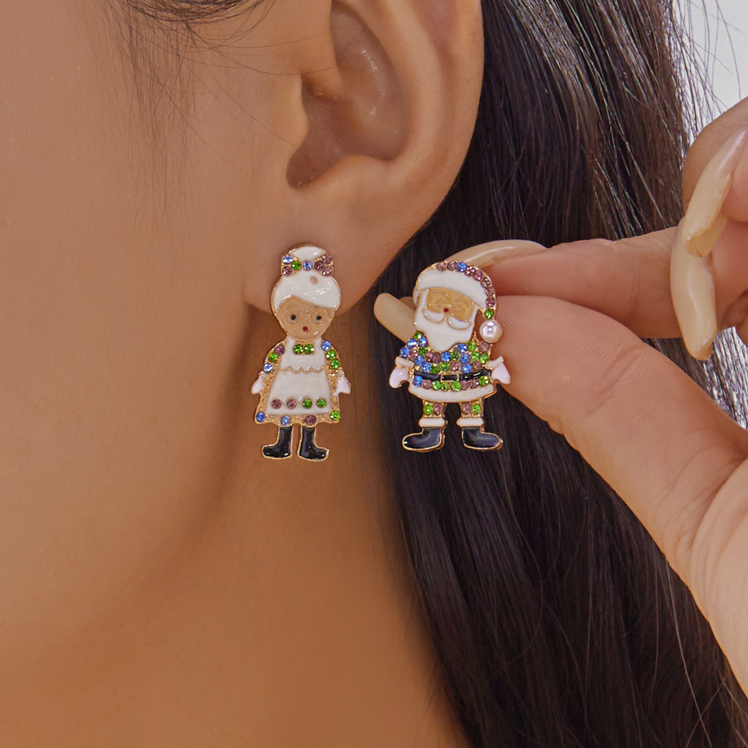 White Pearl Crystal Snowman, Elk Earrings, Creative Christmas Grandpa and Grandma Zircon Stud Earrings, New Year Jewelry