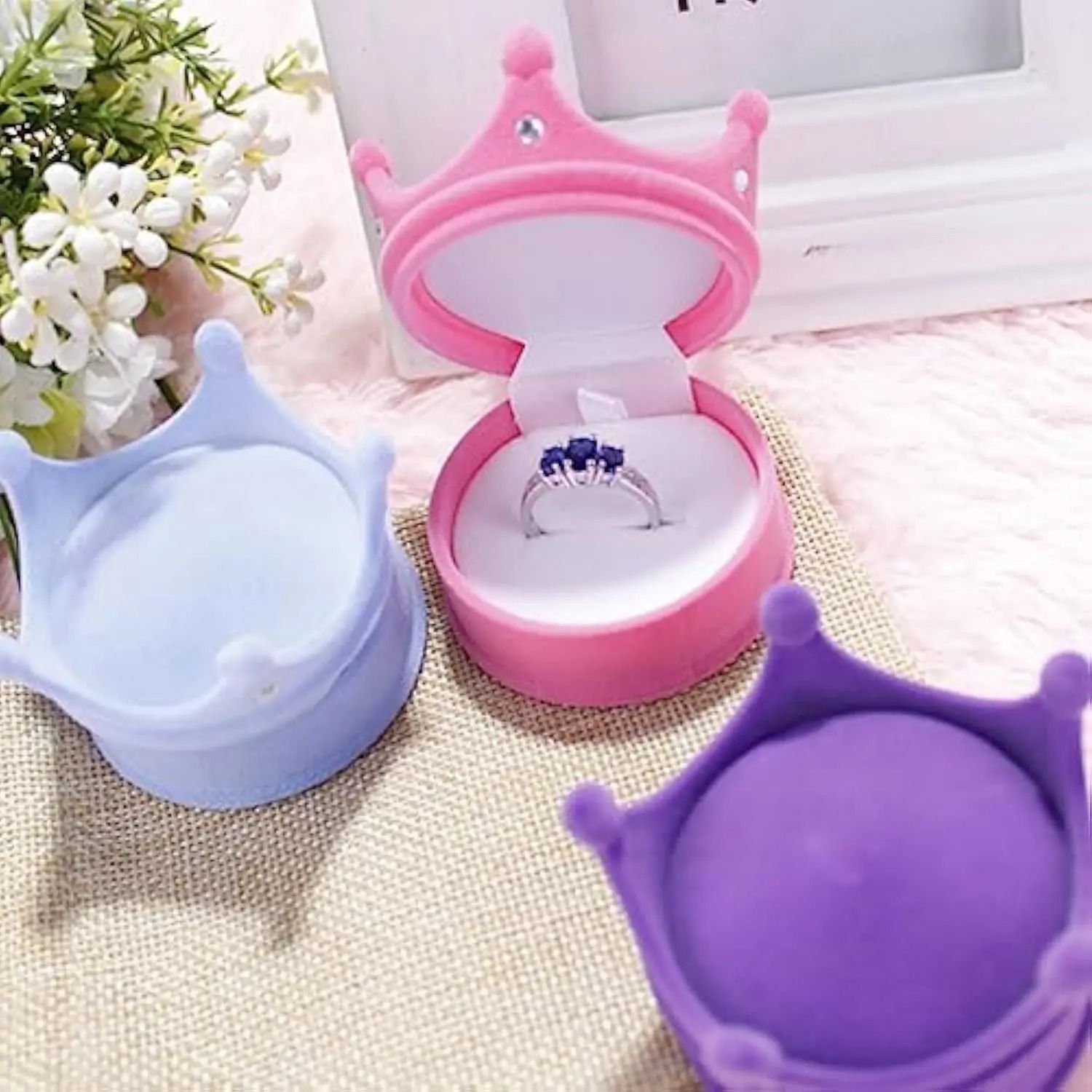 Crown Velvet Jewelry Box Ring Necklace Gift Display Case