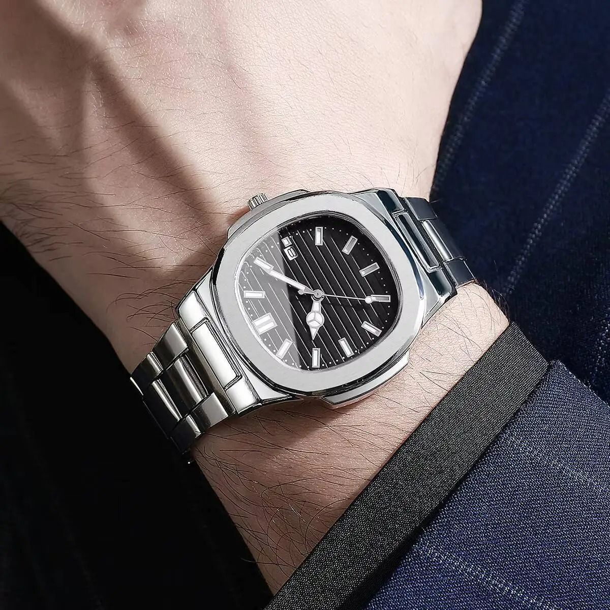 Men Square Dial Stainless Steel Quartz Watch with Calendar