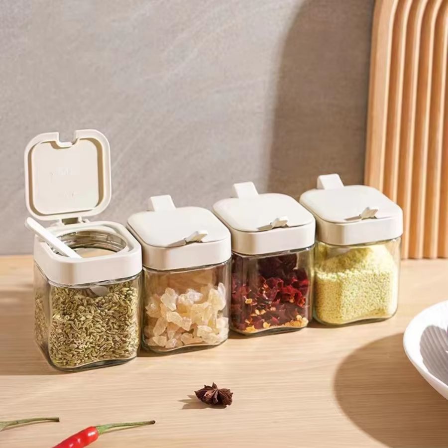 Clear Glass Spice and Seasoning Jar with Spoon for Kitchen Storage