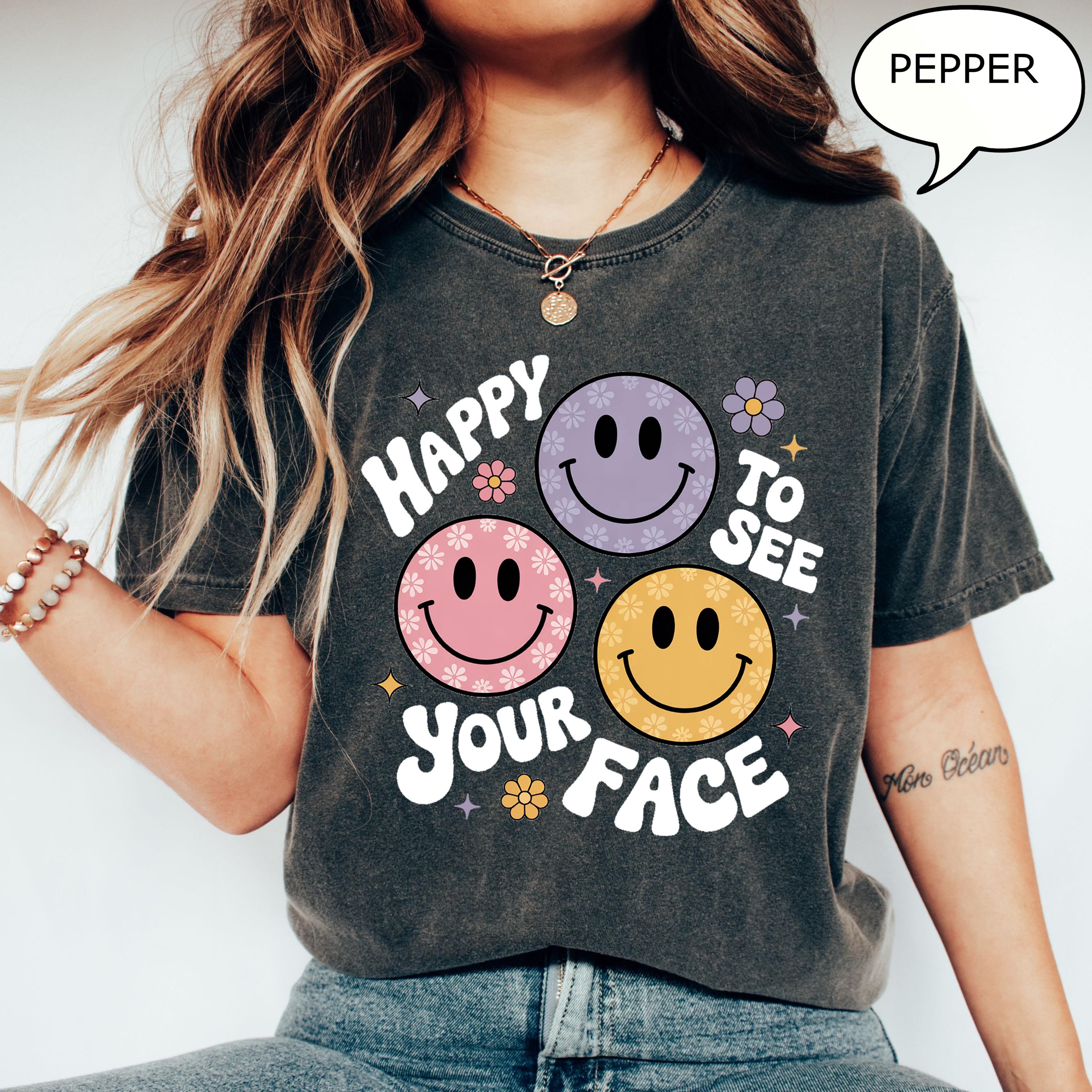 Happy To See Your Face Shirt Smiley Graphic Tee Cute Retro Aesthetic T-Shirt Casual Womens Top