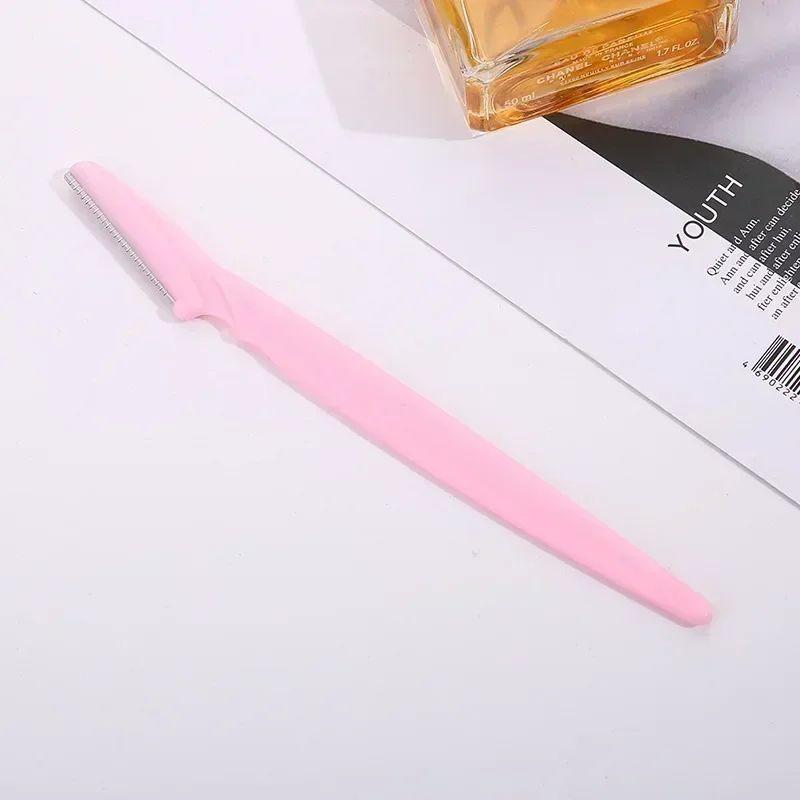 Safe Folding Ladies Face Shaver