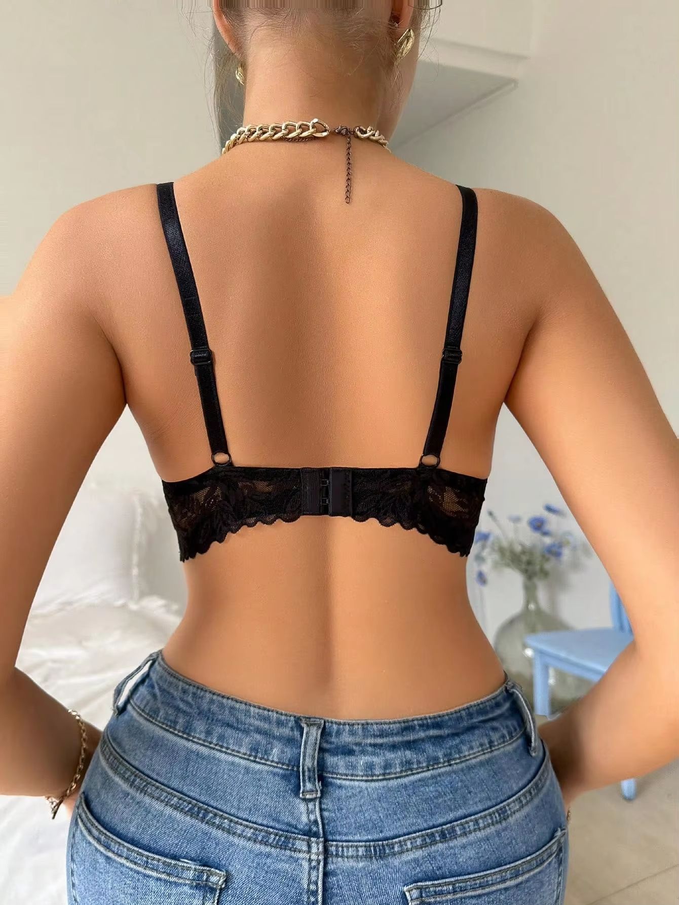 Women's 3/4 Lace Push-Up Underwire Bra Anti-Sagging Breathable Comfort