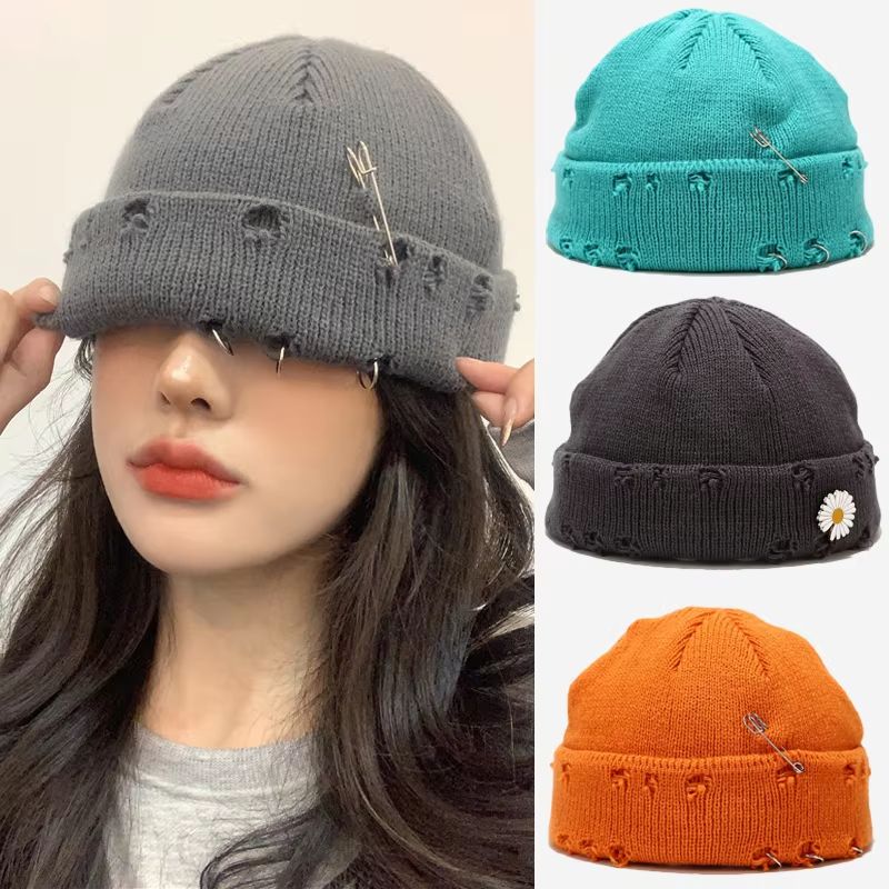 1pc Winter Harajuku Y2k Style Knitted Beanies Hats for Women,outdoor Fashion Warm Thick Flanging Metal Ring Short Hat Fl