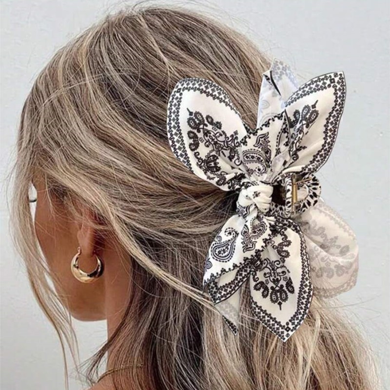 Double-Sided Cashew Flower Butterfly Knot Hair Clip – Stylish Summer Shark Clip for Fashion Lovers