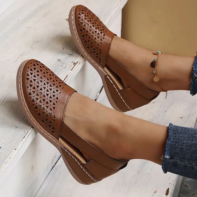 Womens Retro Mary Jane Flat Sandals