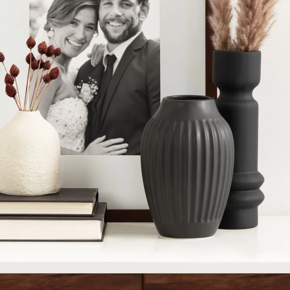 Ribbed Matte Black Ceramic Vase for Flower Arrangements Elegant Home Decor Gift Idea for Indoor Use