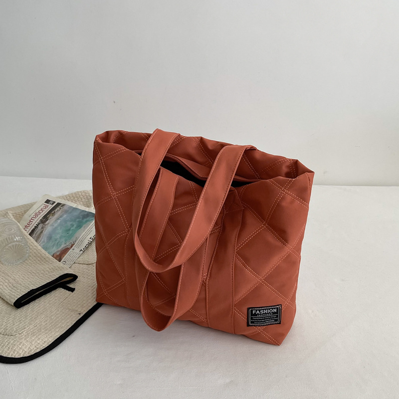 New Shoulder Bag, Fashionable Large Capacity Nylon Cloth Women's Handbag for Street Trends